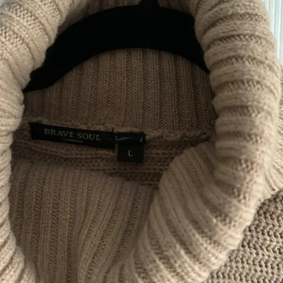 Brave Soul boxy cropped roll neck sweater - size L - Picture 2 of 5